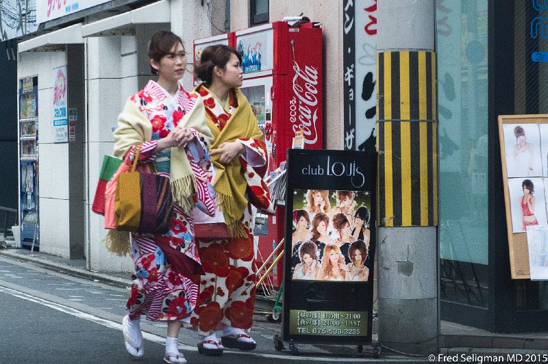 20150313_155138 D4S.jpg - Traditional dress, Shirakawa area (Gion),  Kyoto